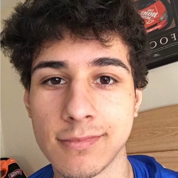 Meet your Posher, Jordan - Picture 7 of 9